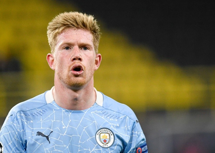 3C：骨上的钢板是我考虑退役原因之一；弗里克说表现好能抽烟（3C：骨内钢板让我考虑退役；弗里克称表现出色可获抽烟许可）