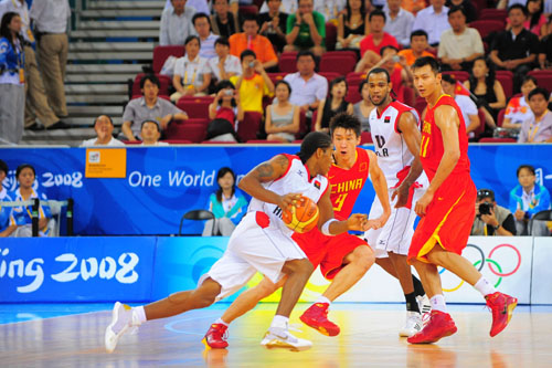 状态回调！爱德华兹6中3贡献11分，8失误创赛季新高（手感低迷！爱德华兹6投3中拿下11分，8次失误创赛季新高）