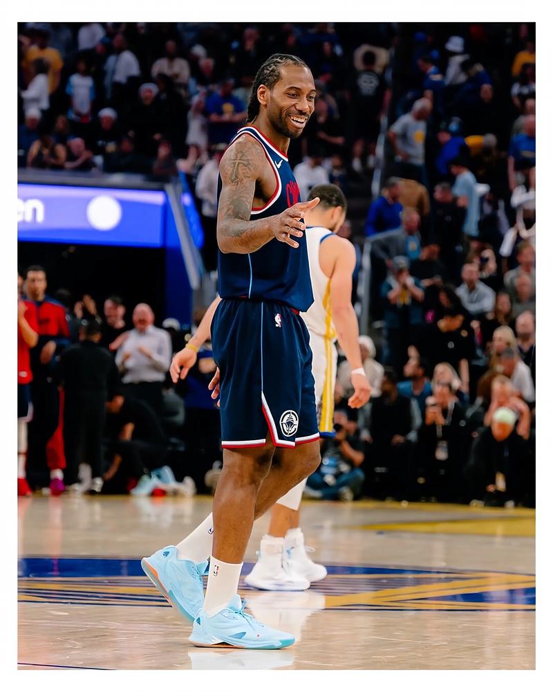 德转评年度最佳右边锋：杜埃、奥利塞、萨拉赫、亚马尔入围（德转年度最佳右边锋候选出炉：杜埃、奥利塞、萨拉赫、亚马尔上榜）