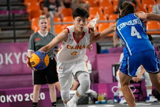 北青：中国之队经营状况不佳，国足集训热身放在国内能省成本（北青：中国之队经营承压，国足将把集训热身留在国内以降成本）