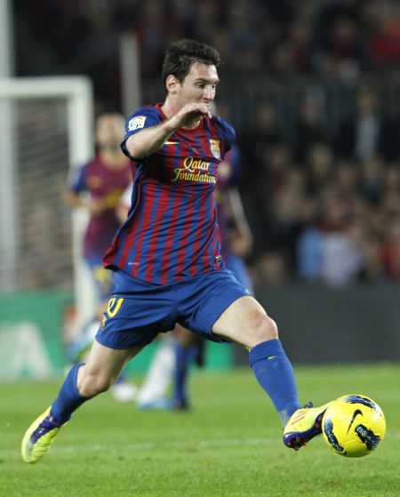 中足联公布俱乐部转让规定：双方不得存在与行业内逾期债务（中足联发布俱乐部转让新规：转让双方不得有行业内逾期债务）