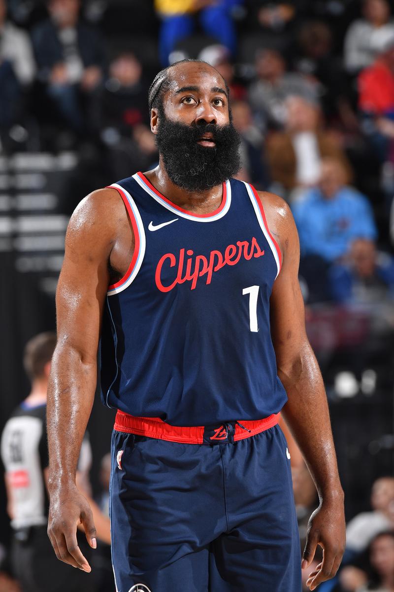 弗里克西甲场均积分2.36，执教50+场主帅中仅次于瓜帅和穆帅（弗里克西甲场均2.36分，50+场主帅中仅逊瓜迪奥拉与穆里尼奥）