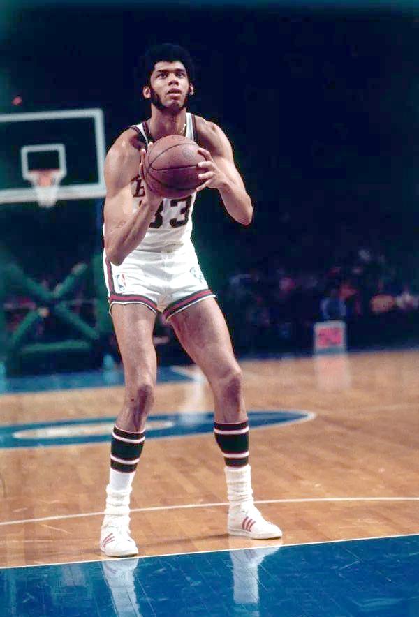 卡莱尔：有几个判罚我们本该争取到，这么说不会被罚4万美元吧（卡莱尔谈吹罚：我们本应拿到几次判罚，希望别因此再被罚4万美元）