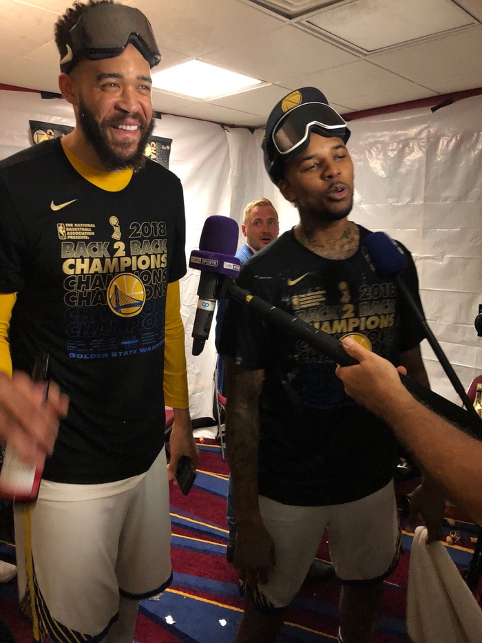 赫斯基：我效力红军时队里都是斗士，现在阵中我见不到这种人（赫斯基：昔日红军满是斗士，如今阵中难觅其人）