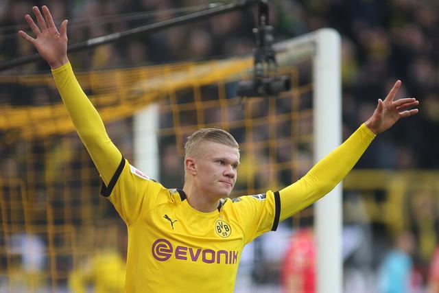 剑南春丨巴萨3-1逆转阿拉维斯，亚马尔传射，奥尔莫双响（剑南春丨巴萨3-1逆转阿拉维斯：亚马尔传射建功，奥尔莫梅开二度）