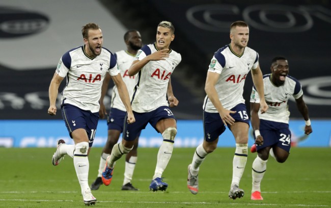 这是39岁？胡尔克远距离任意球直接爆射破门（39岁仍凶猛！胡尔克远距离任意球重炮破门）